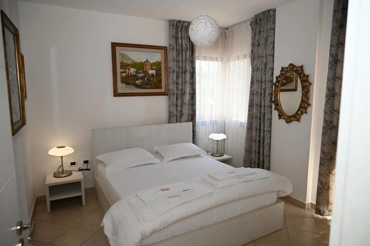 Aparthotel Shkodra Durres